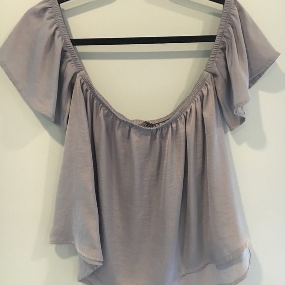 American eagle off the shoulder top - Picture 2 of 2